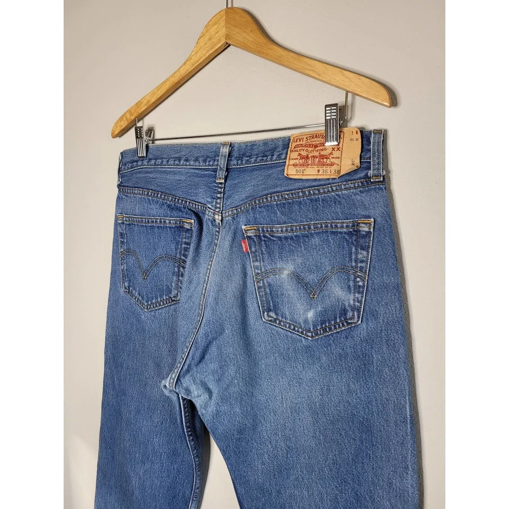 00's Men's 501s Blue Jeans W36xL38 by Levi's - Picture 3 of 6